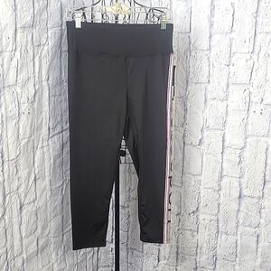 BEBE Sport Black/Pink Crush‎ Side Stripe Capri Leggings Large NWT